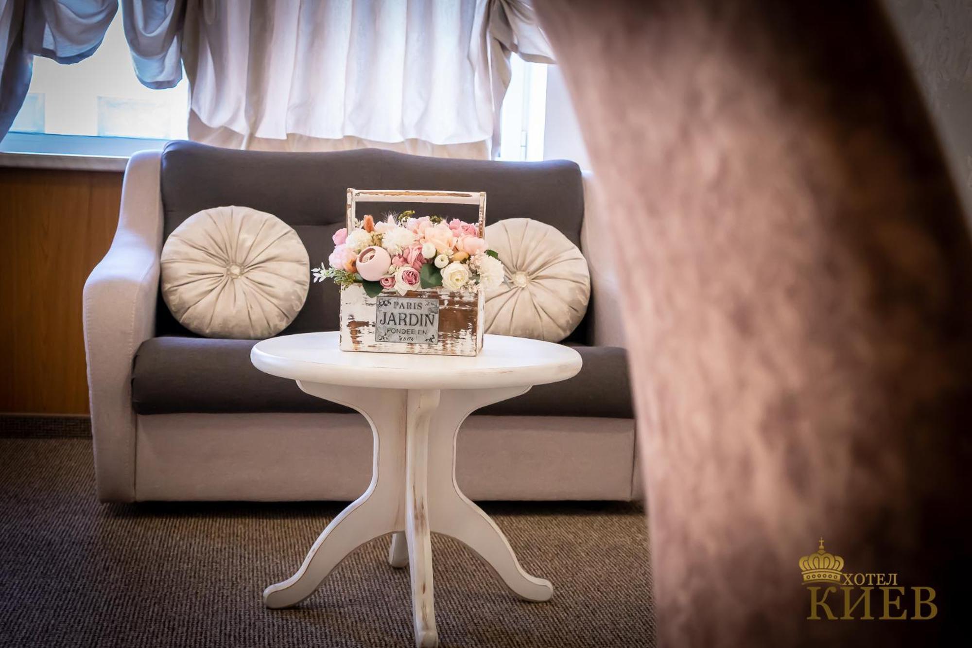 וליקו טורנובו Hotel Kiev מראה חיצוני תמונה
