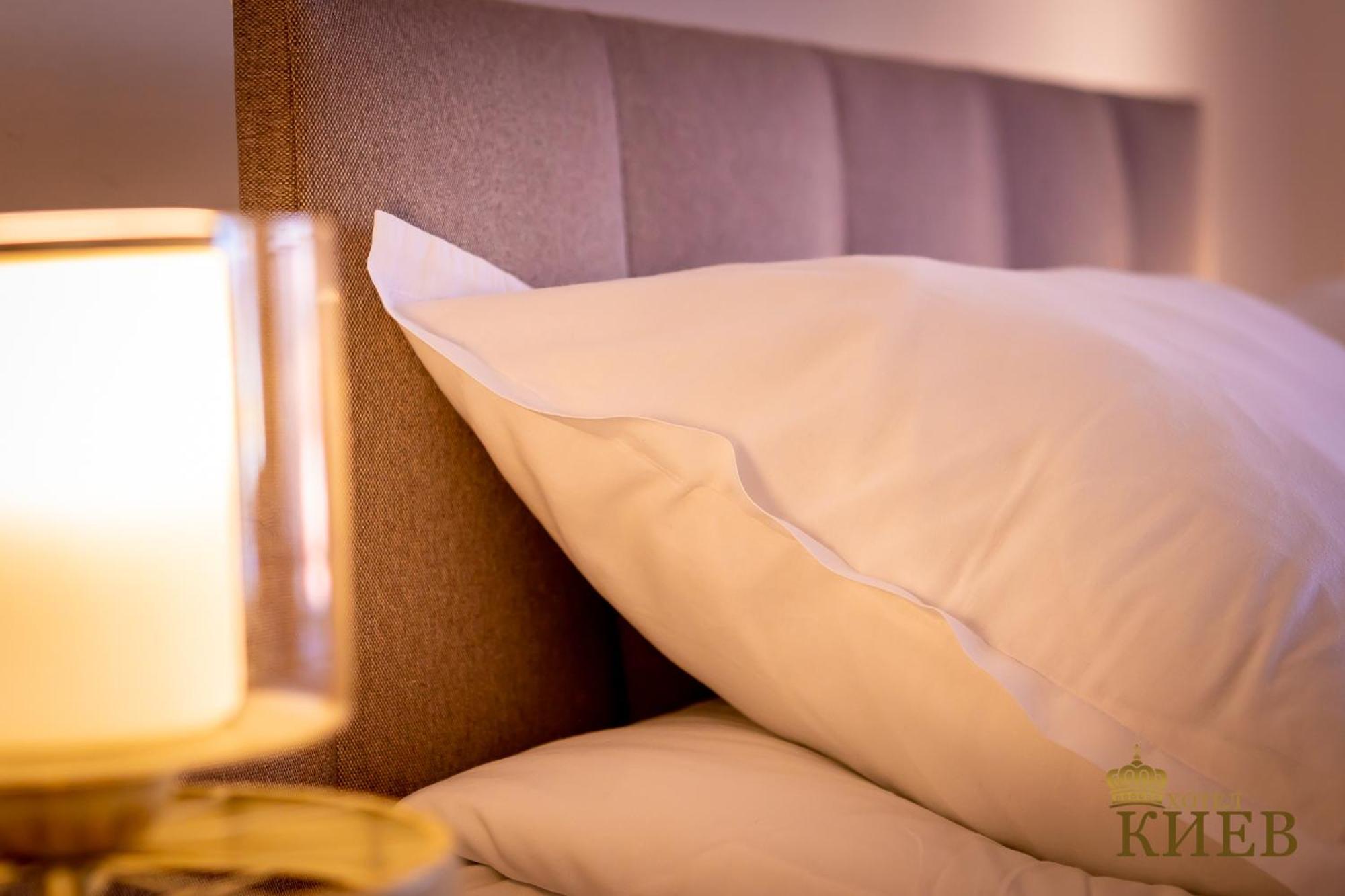 וליקו טורנובו Hotel Kiev מראה חיצוני תמונה