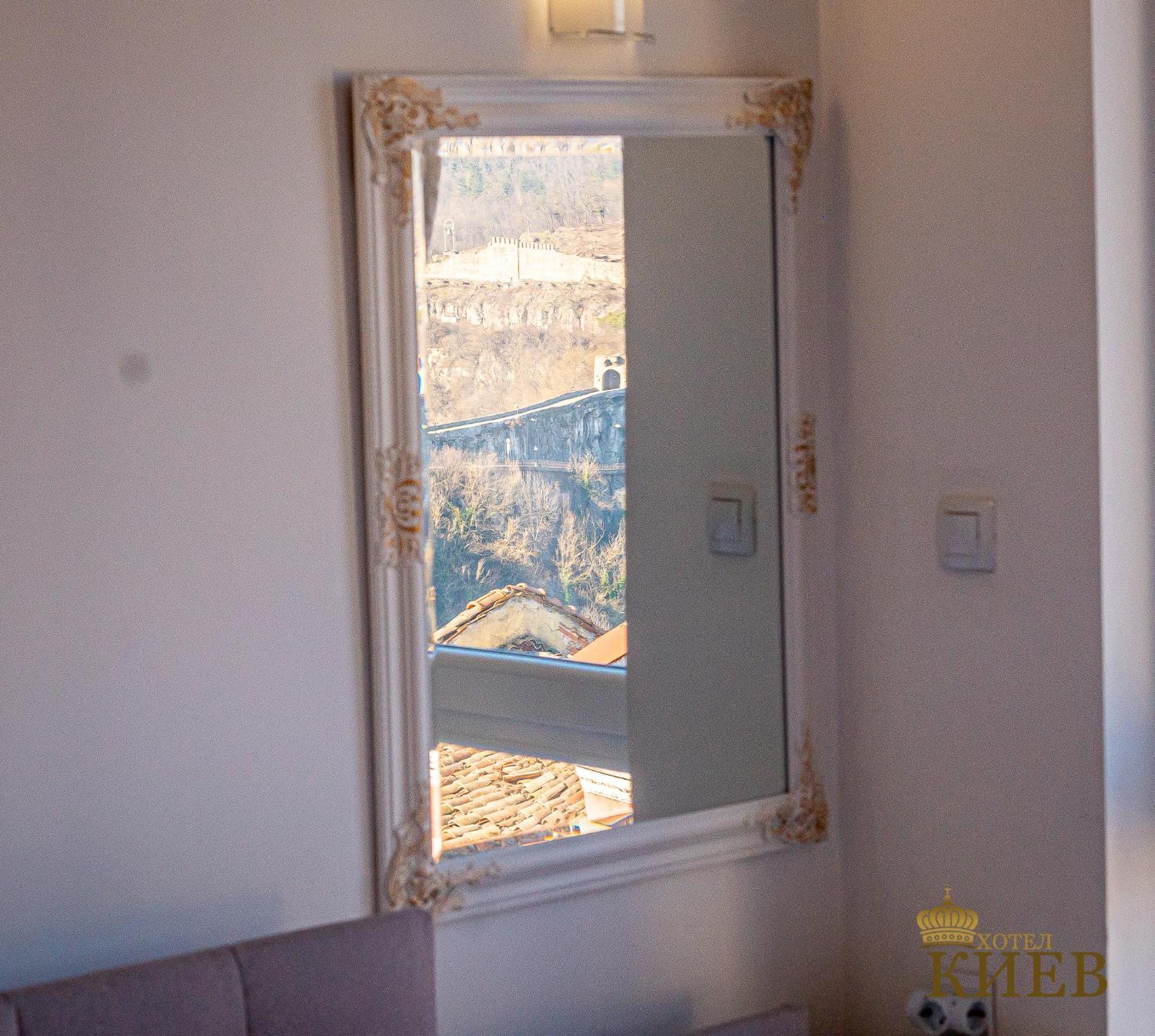 וליקו טורנובו Hotel Kiev מראה חיצוני תמונה